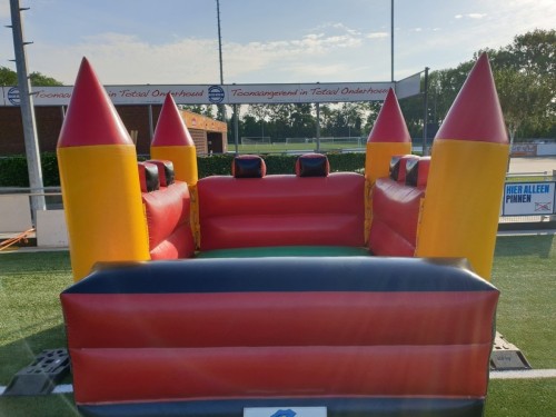 Springkussen Kasteel (rood/geel)